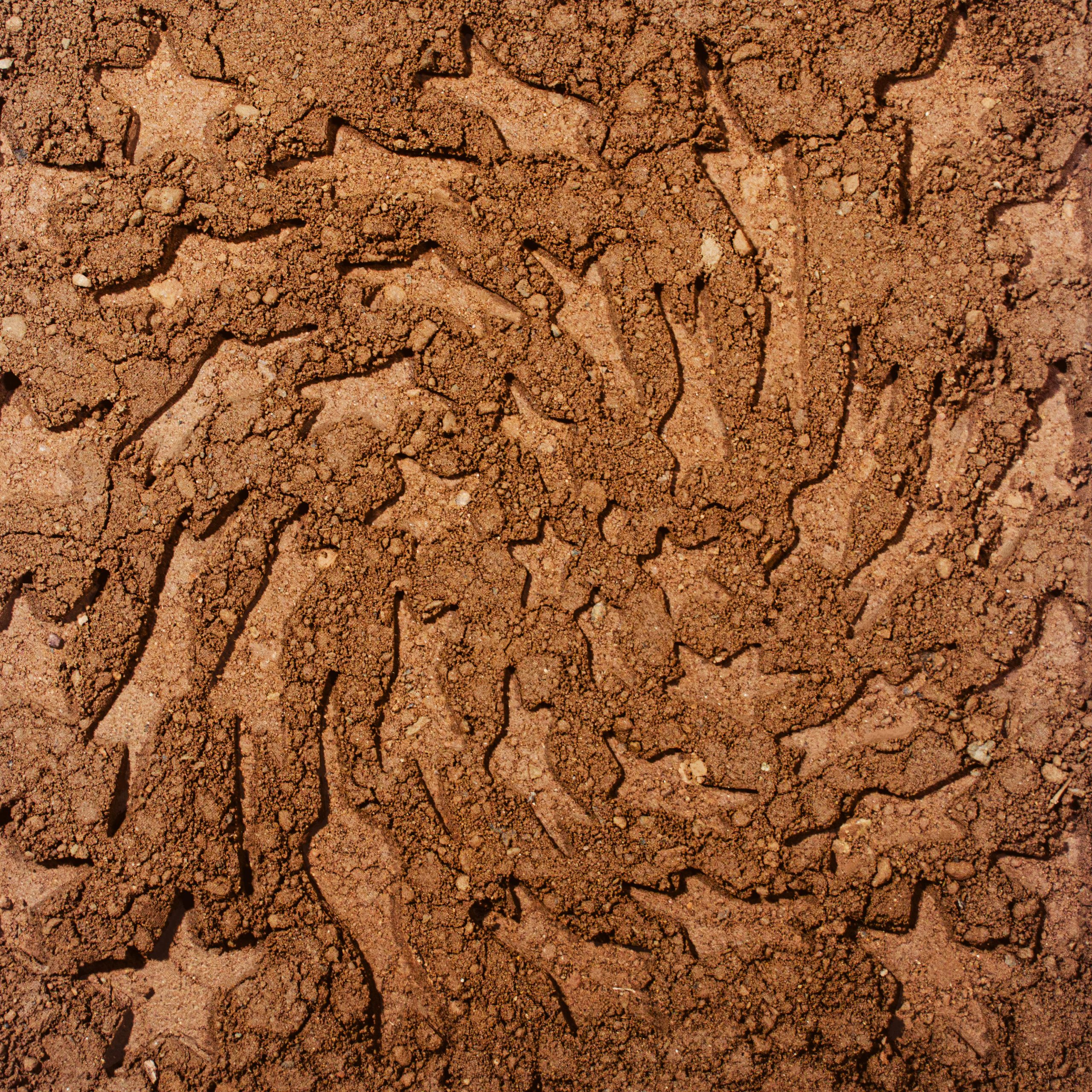 Unerthed — Toro Y Moi